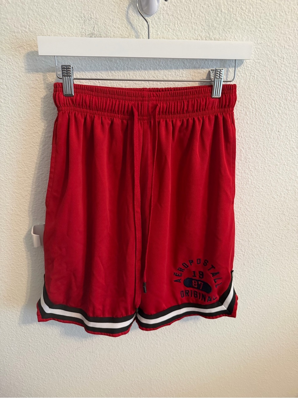 Aeropostale Men's Red Athletic Mesh Shorts with Contrast Hem